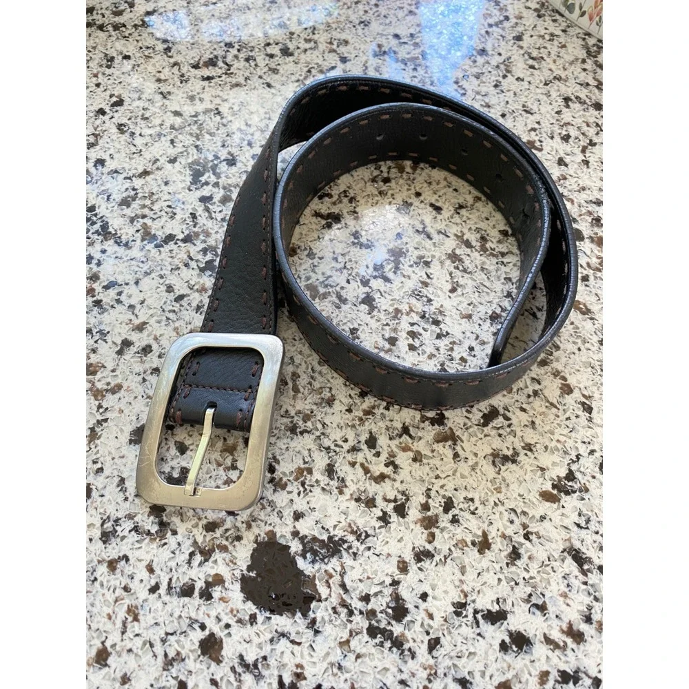 Cole Haan Leather Belt Mens XS Black  Whipstitch Buckle H9